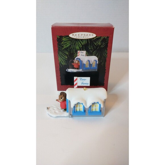 Hallmark Christmas Ornament 1996 Chipmunk Snowy Mailbox New Home - Picture 1 of 7